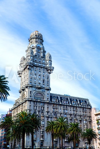 Picture of Palacio Salvo in Montevideo